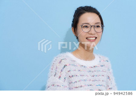 20代女性のポートレート 20代女性のポートレート 94942586