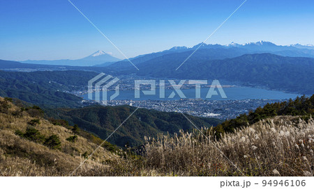 秋の高ボッチ高原・富士山・諏訪湖・南アルプス風景 秋の高ボッチ高原・富士山・諏訪湖・南アルプス風景 94946106