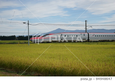 秋田新幹線こまち 94948647