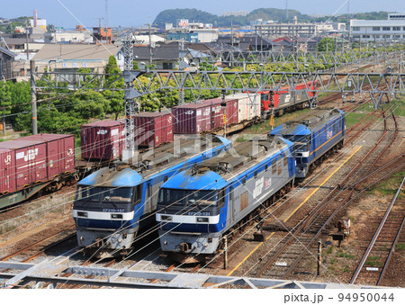 幡生操車場で待機するEF210 94950044