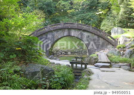 小石川後楽園の円月橋 小石川後楽園の円月橋 94950051