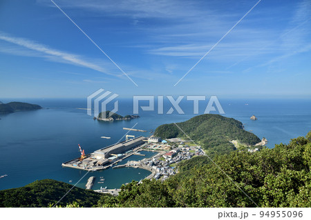 重山見晴台から由良湾・蟻島・下山鼻を望む　【和歌山県日高郡由良町】 94955096