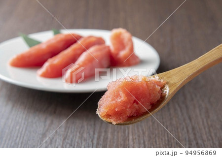 新鮮で美味しいタラコ 新鮮で美味しいタラコ 94956869