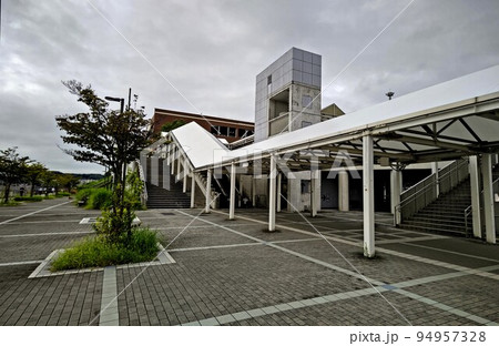 東京都八王子市　八王子みなみ野駅  平成9年4月開業 JR東日本横浜線  令和4年9月撮影 94957328