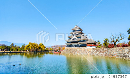 松本城(秋) 松本城(秋) 94957347