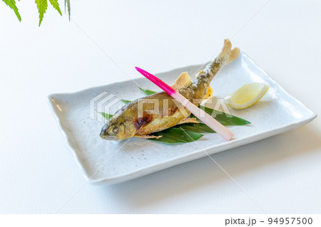 鮎の塩焼き 泳がし鮎 94957500