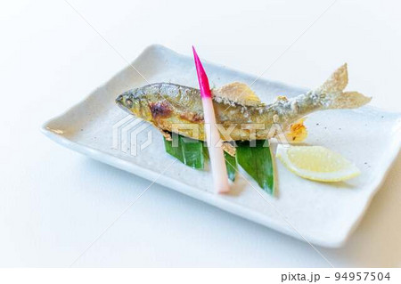 鮎の塩焼き 泳がし鮎 94957504
