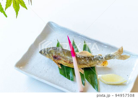 鮎の塩焼き 泳がし鮎 鮎の塩焼き 泳がし鮎 94957508