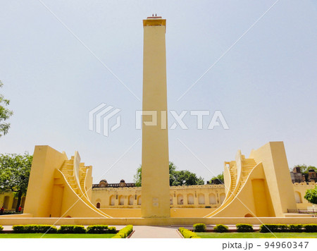 【インド】ジャイプルのジャンタル・マンタル 94960347