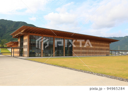 三重県立熊野古道センター・展示棟 三重県立熊野古道センター・展示棟 94965284