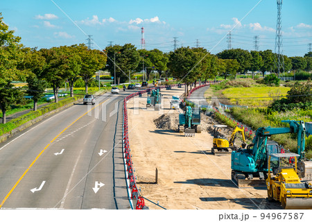 幹線道路の車線を増やす工事 国道17号上武道路の俯瞰 2022.10 c-3 ライトトーン 幹線道路の車線を増やす工事 国道17号上武道路の俯瞰 2022.10 c-3 ライトトーン 94967587