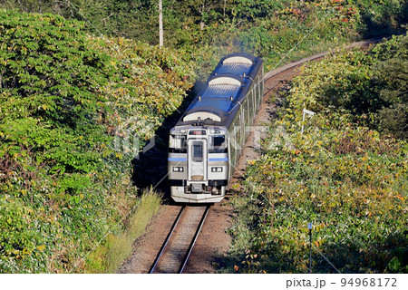 函館本線　昆布ーニセコ　JR北海道　キハ201系　D-101編成（苗穂） 94968172