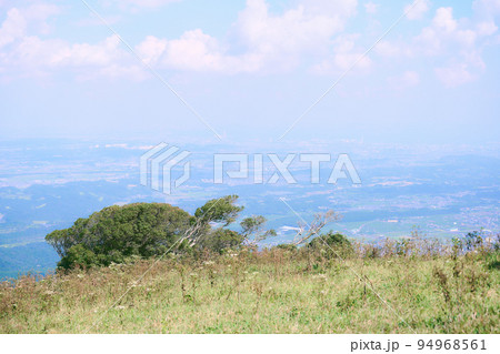 三重県 入道ヶ岳山頂の風景 三重県 入道ヶ岳山頂の風景 94968561