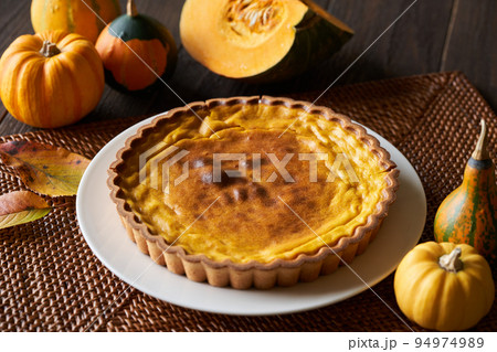 かぼちゃのチーズケーキタルト 94974989