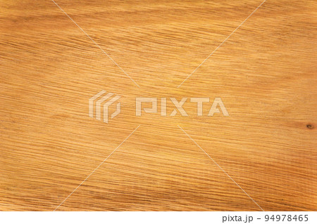 ざらつきがあるユーカリの木材の表面のテクスチャ 94978465