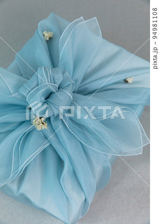 Korean traditional gift packaging with silk clothes 94981108