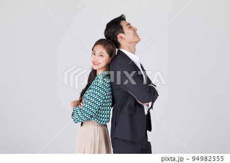 Korean young couple, man and woman wearing modern Hanbok_smiling couple 94982355
