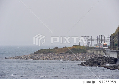 函館本線　朝里ー小樽築港　JR北海道　キハ183系5200番台　ノースレインボーエクスプレス（苗穂） 94985959