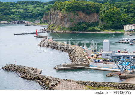 漁業や観光レジャーの拠点となっている祝津漁港｜北海道小樽市 94986055