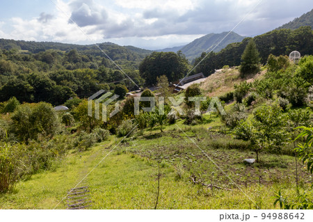 初秋の山の上庭園　群馬県中之条町 94988642