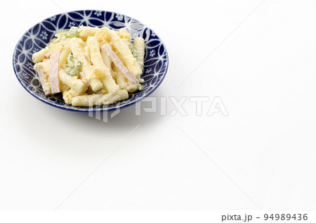美味しそうなマカロニサラダ 美味しそうなマカロニサラダ 94989436