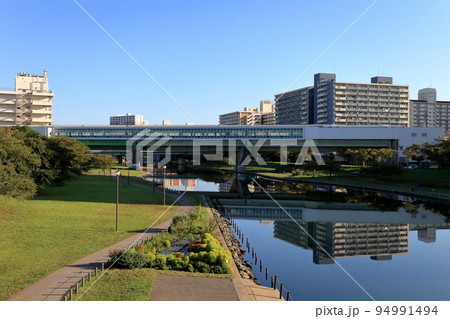 旧中川と都営新宿線 東大島駅 旧中川と都営新宿線 東大島駅 94991494