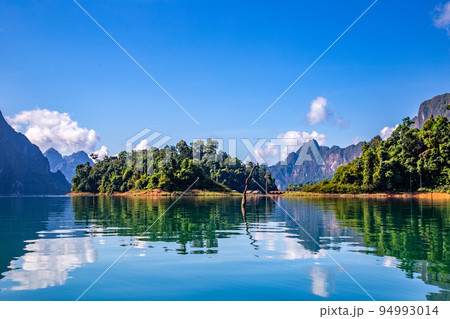 View of Khao Sok national park Cheow Lan Dam lake in Surat Thani, Thailand View of Khao Sok national park Cheow Lan Dam lake in Surat Thani, Thailand 94993014