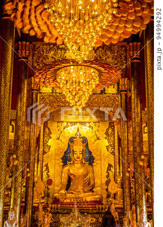 Wat Saeng Kaeo Phothiyan temple in Chiang Rai, Thailand Wat Saeng Kaeo Phothiyan temple in Chiang Rai, Thailand 94994292