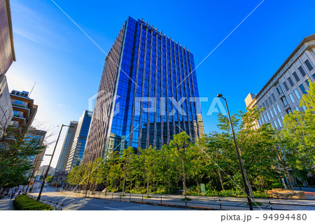 東京　品川区北品川の都市風景　大崎ツインビル東館 94994480