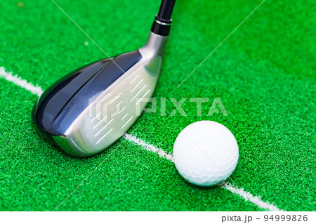 ゴルフクラブ　ウッド　ハイブリッド　ユーティリティ　【 golf の イメージ 】 94999826