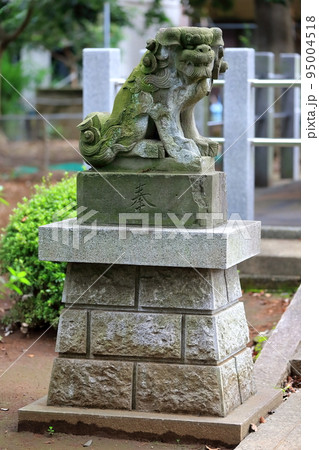 神社の狛犬　イメージ 95004518