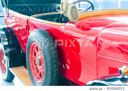 Moscow. Russia. February 2020. Exhibition of retro cars. 95006051
