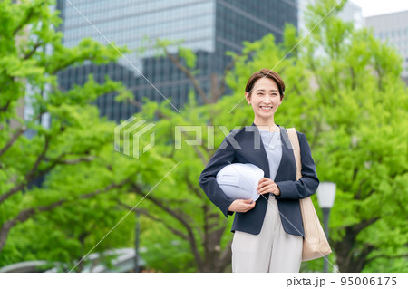 女性 建築 ヘルメット 女性 建築 ヘルメット 95006175