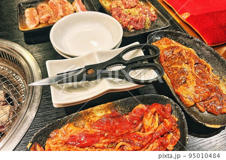 焼肉 95010484