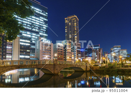 中之島公園　ばらぞの橋　夜景 95011004