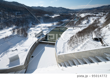 冬のシューパロダムから見た風景 95014772