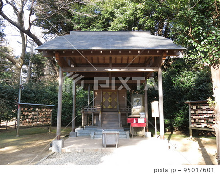 鎌倉市の葛原岡神社(本殿) 鎌倉市の葛原岡神社(本殿) 95017601