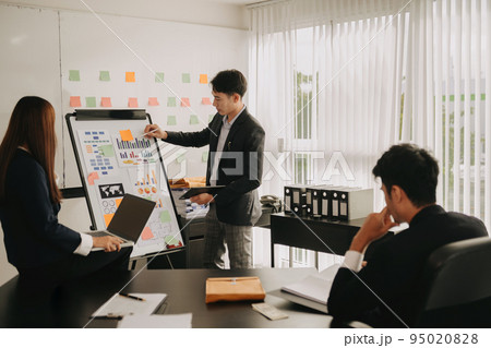 The Conferences,Training Education, Business, start up Concept.Group of smart Business Finance Corporate Development and Businessman making presentation 95020828