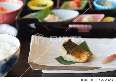 旅の朝ごはん 95020923