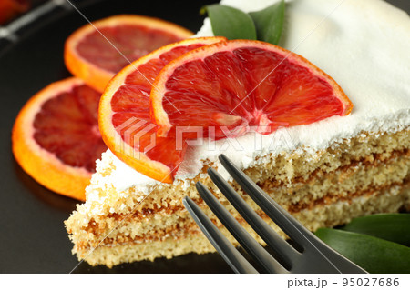 Concept of tasty dessert with meringue pie with citrus, closeup 95027686