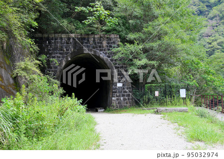 福知山線廃線敷 トンネル 福知山線廃線敷 トンネル 95032974