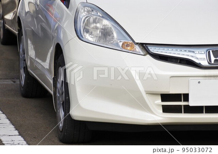 自動車イメージ　ホンダフィット ハイブリッドのフロントマスク 95033072