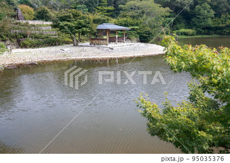 自然豊かな公園、めだか池周辺（モリコロパーク、ジブリパーク　愛知県 長久手市） 95035376