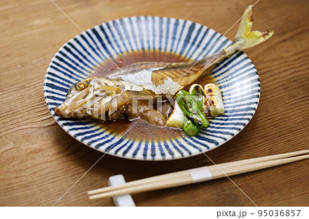 ギマの煮付け 95036857