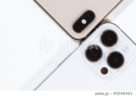 スマートフォンの買い替えと肥大化するカメラ スマートフォンの買い替えと肥大化するカメラ 95040401