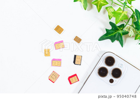 スマートフォンの買い替えと肥大化するカメラ スマートフォンの買い替えと肥大化するカメラ 95040748