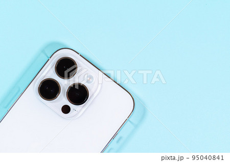 スマートフォンの買い替えと肥大化するカメラ スマートフォンの買い替えと肥大化するカメラ 95040841