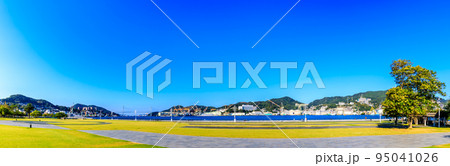 水辺の森公園から長崎港の眺め　パノラマ　【長崎市】 95041026