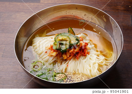 韓国冷麺 95041901