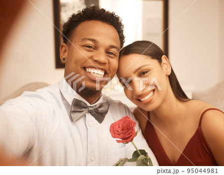 Selfie, smile and happy black man and woman on date in formal fashion excited for party or restaurant dinner. Portrait of African American couple in evening clothes smiling on romantic supper event 95044981